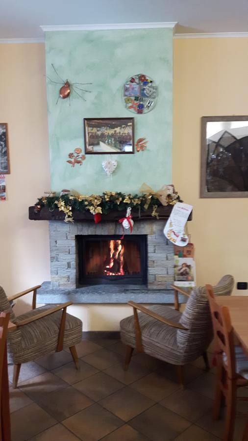 Hotel Trattoria Bar Pace Re Zewnętrze zdjęcie