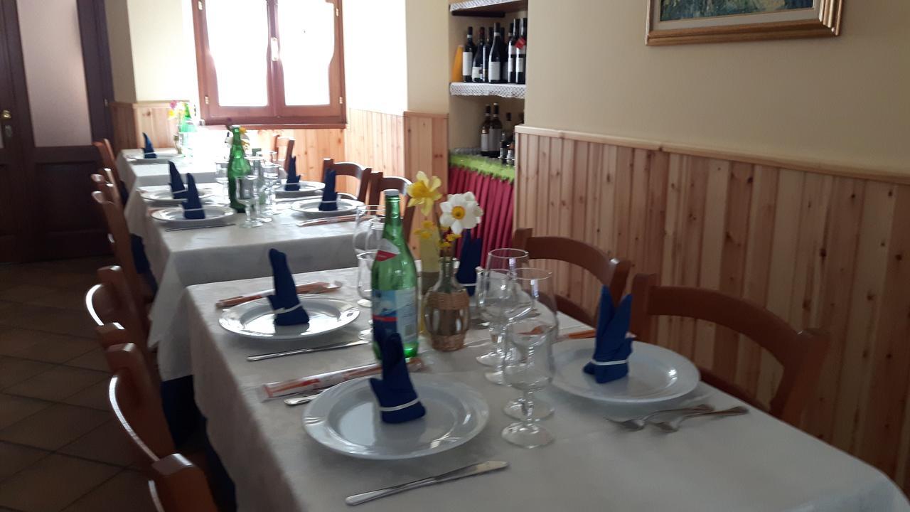Hotel Trattoria Bar Pace Re Zewnętrze zdjęcie